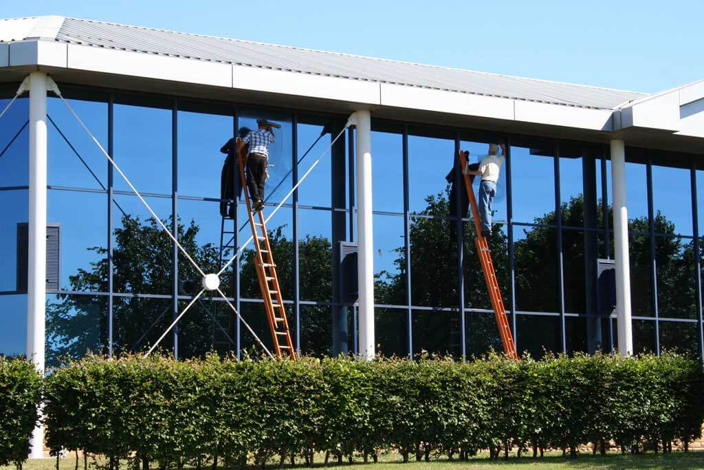 Top 10 Reasons to Invest in Window Cleaning
